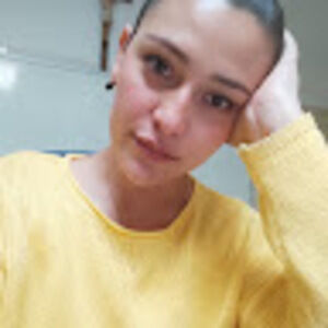 Meet your Posher, Carolina